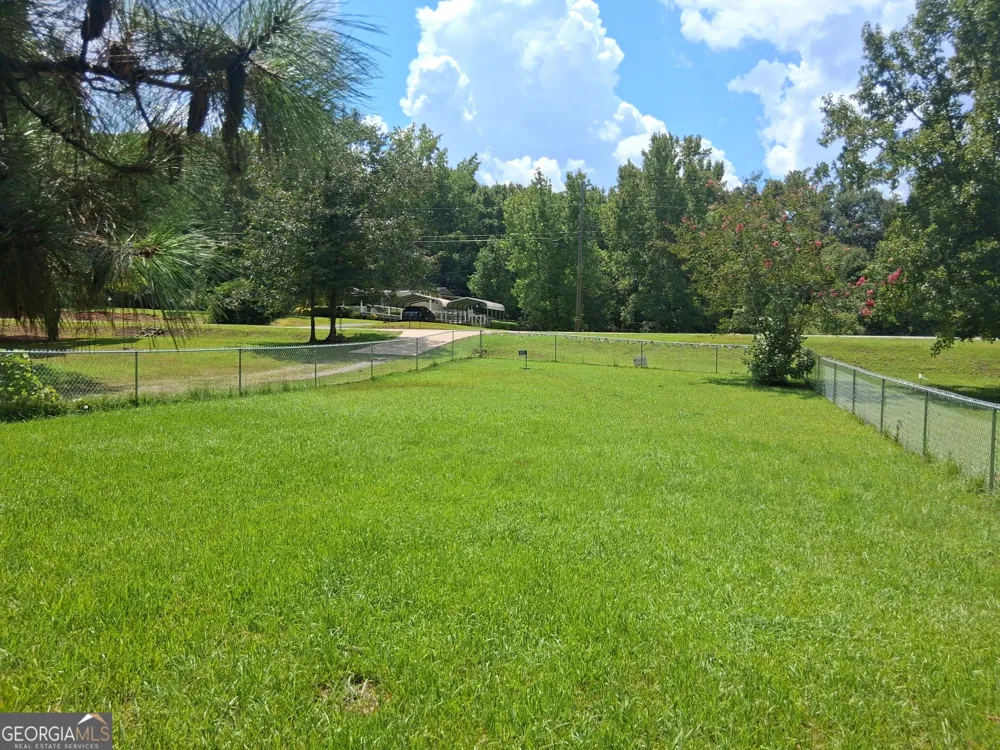 265 Hickman RD Forsyth, GA 31029