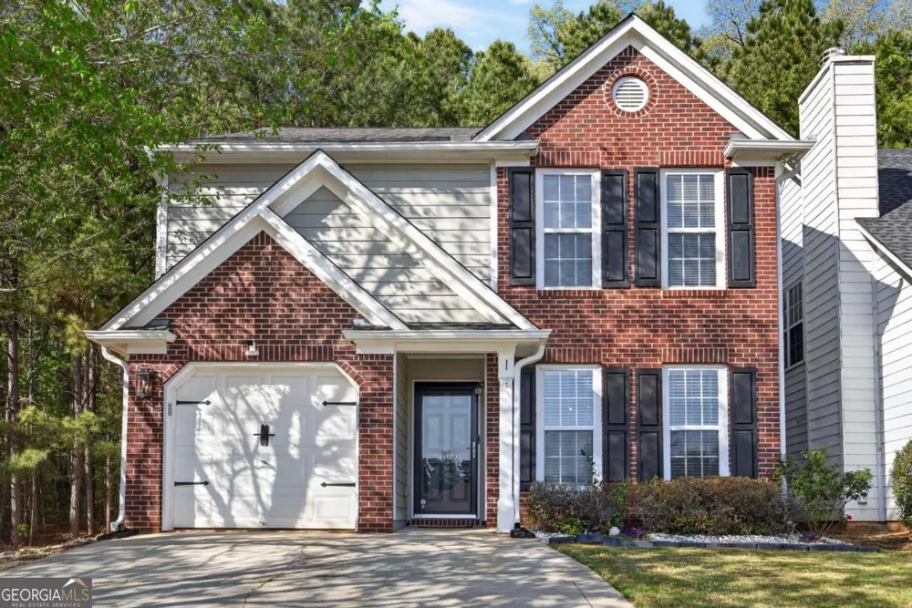 9899 Vista CIR Union City, GA 30291