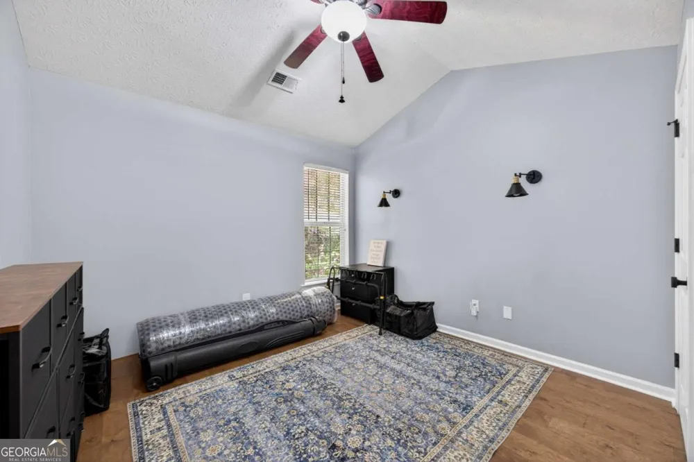 9899 Vista CIR Union City, GA 30291