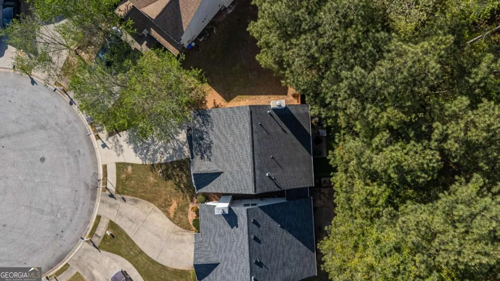 9899 Vista CIR Union City, GA 30291