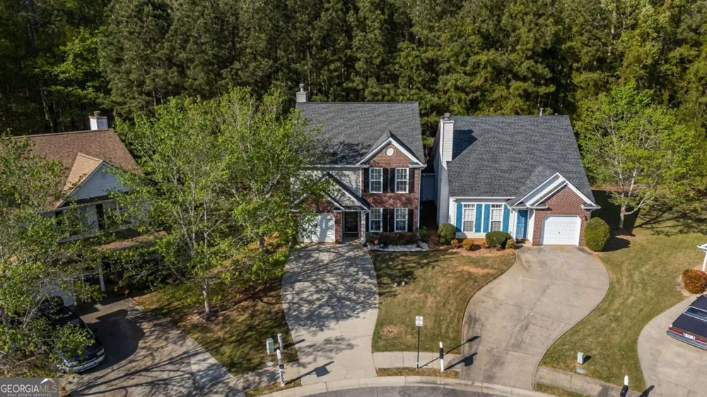 9899 Vista CIR Union City, GA 30291