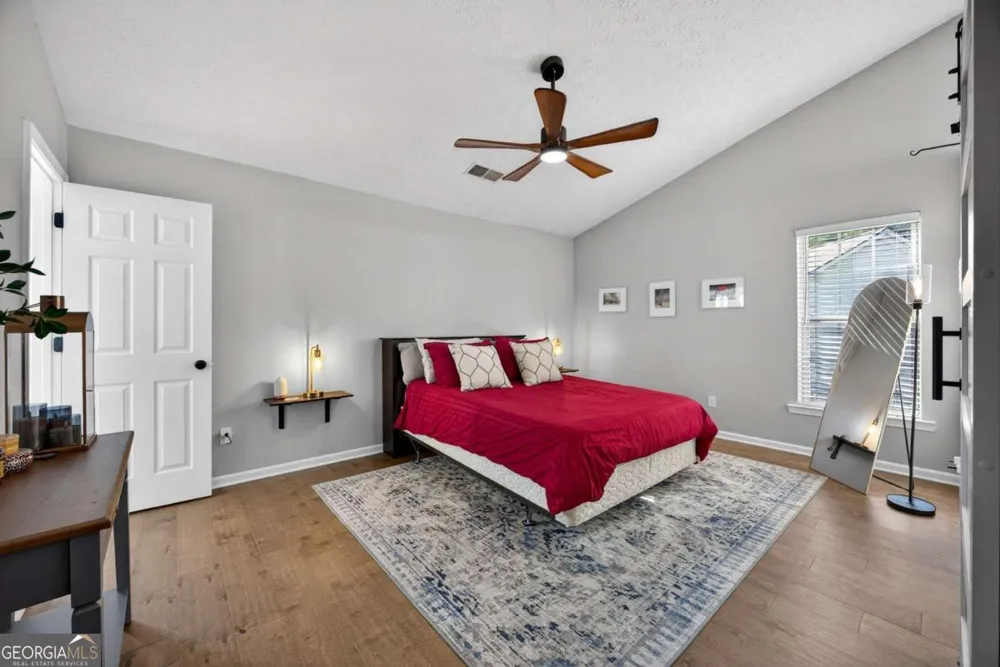 9899 Vista CIR Union City, GA 30291