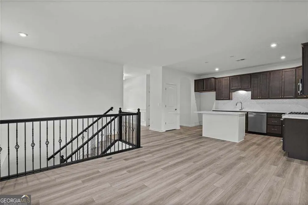 165 Laurel Farms LN Dallas, GA 30157