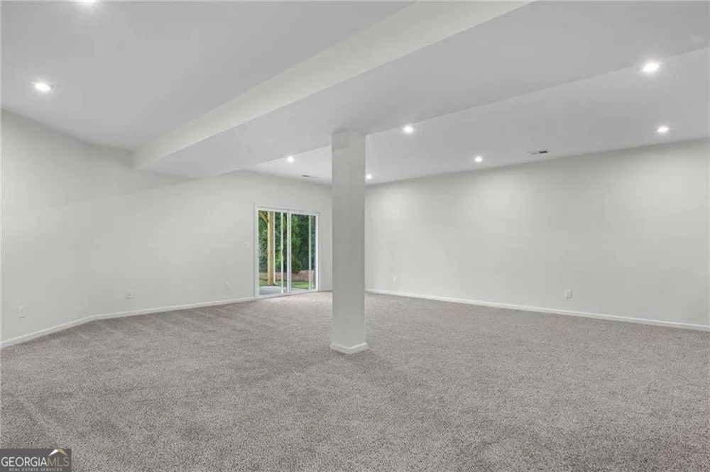 165 Laurel Farms LN Dallas, GA 30157