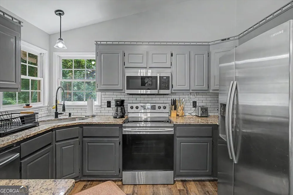 58 Willow Bend DR NW Cartersville, GA 30121