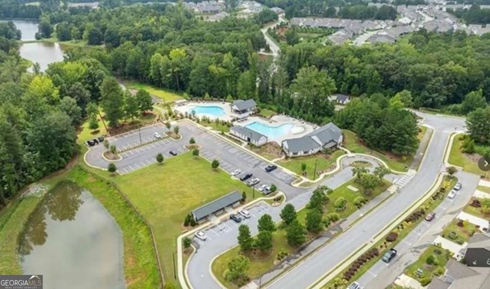 168 Salt Lake LN Hoschton, GA 30548