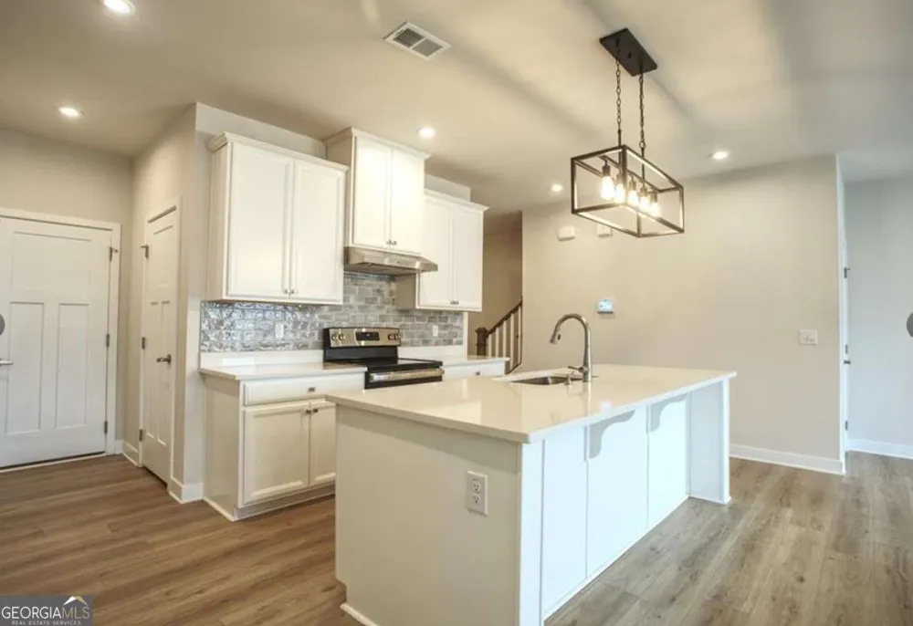 168 Salt Lake LN Hoschton, GA 30548