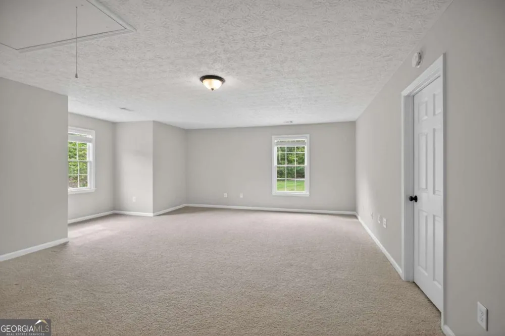 3301 Connie WAY Winston, GA 30187