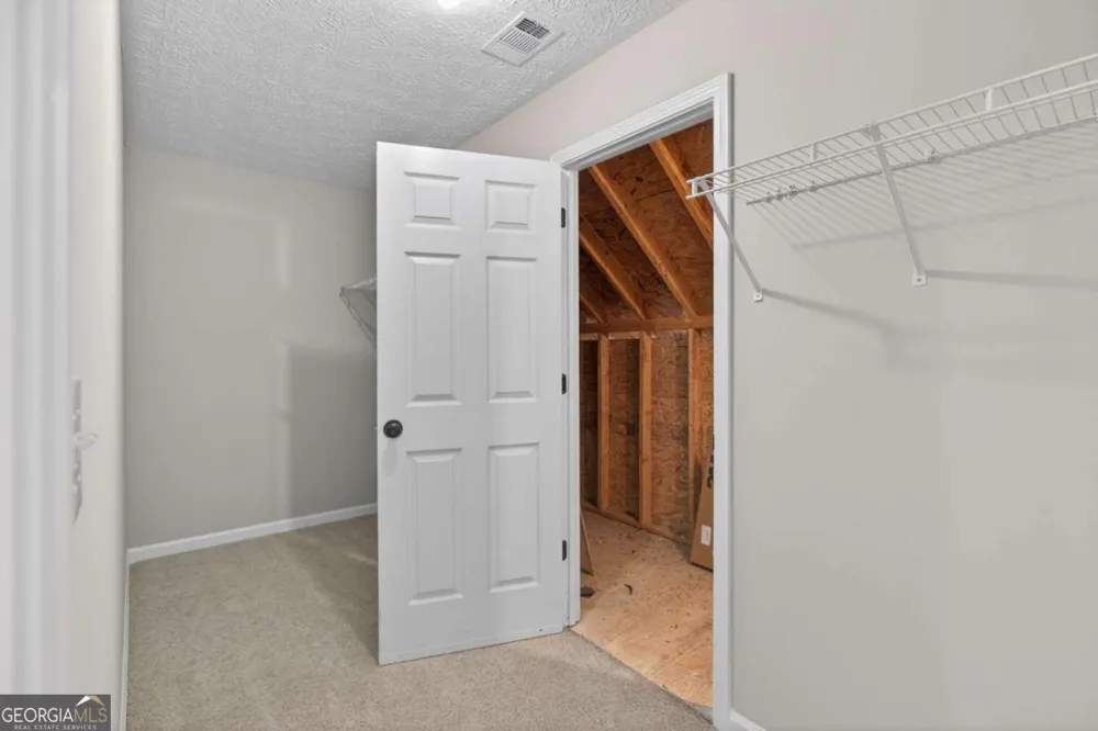 3301 Connie WAY Winston, GA 30187