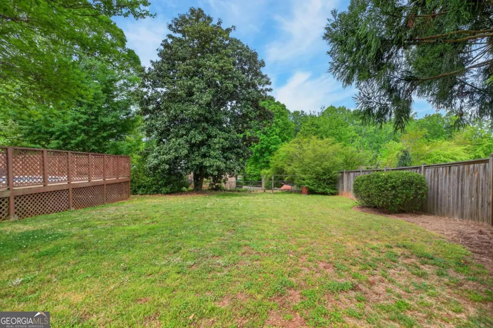 3301 Connie WAY Winston, GA 30187