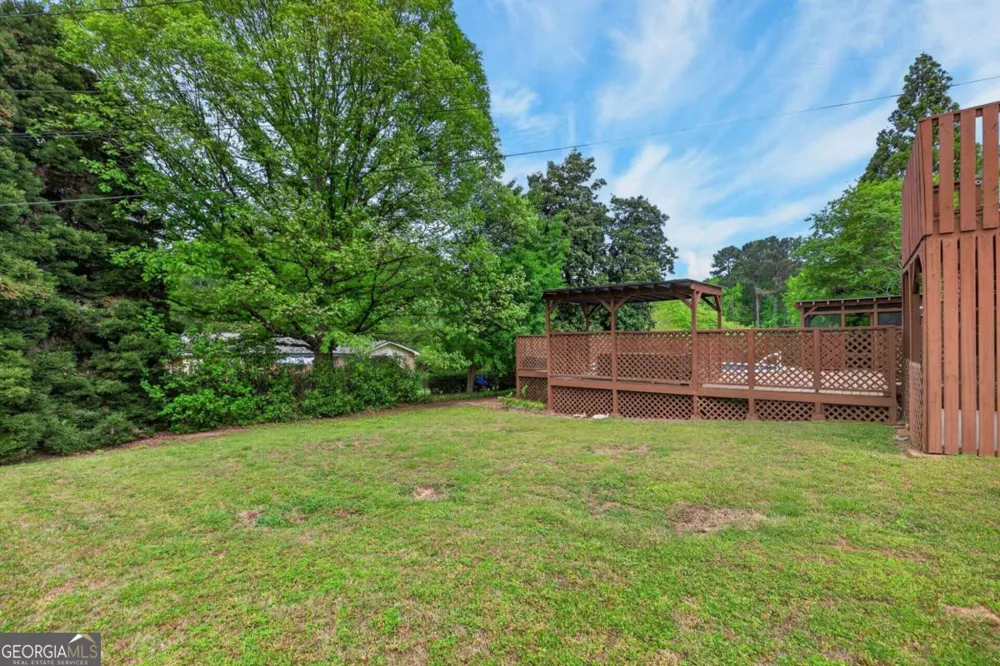 3301 Connie WAY Winston, GA 30187