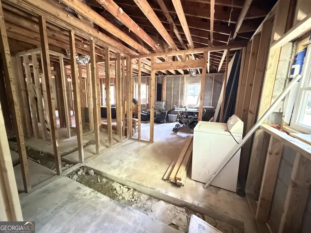 663 Kelly Mountain RD Clarkesville, GA 30523