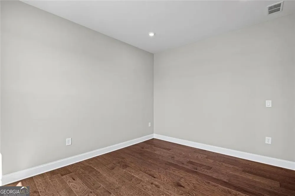 716 Conley DR Canton, GA 30115