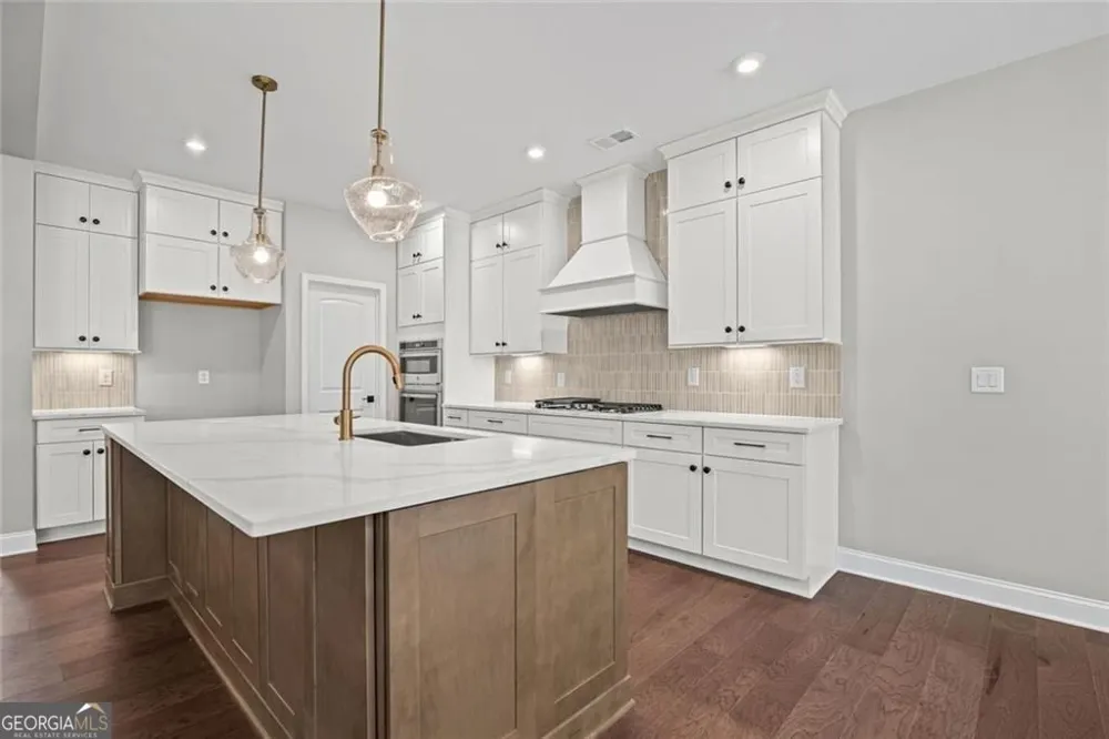 716 Conley DR Canton, GA 30115