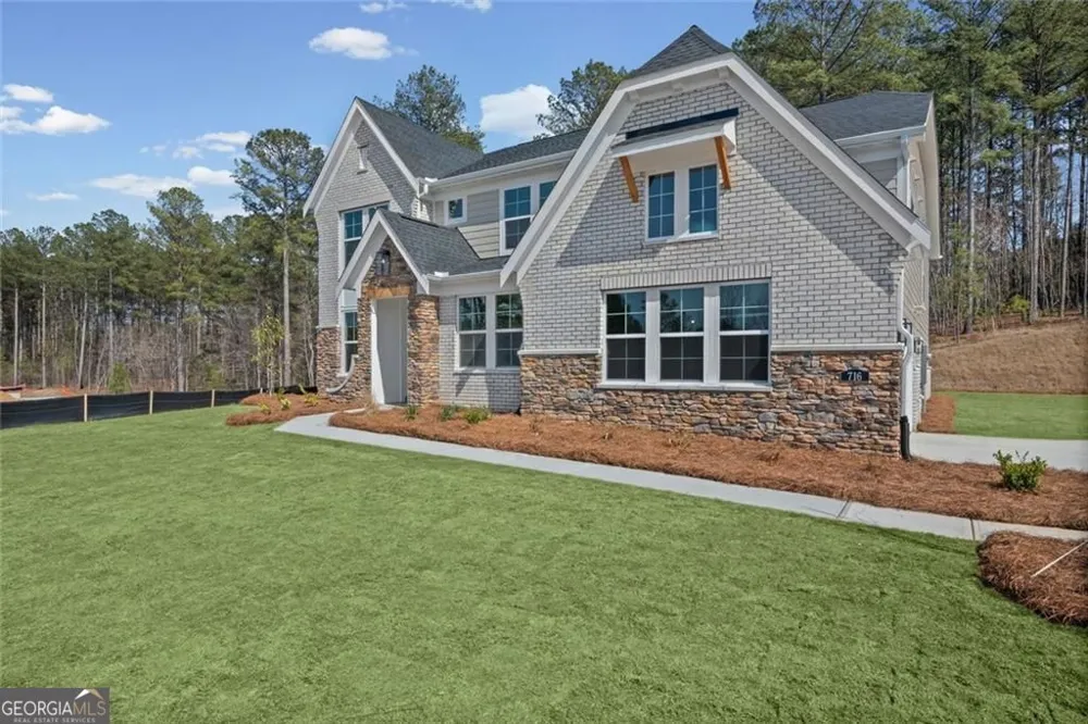 716 Conley DR Canton, GA 30115