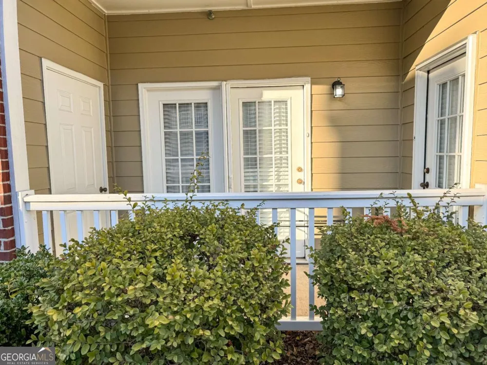 8001 Woodland LN Alpharetta, GA 30009