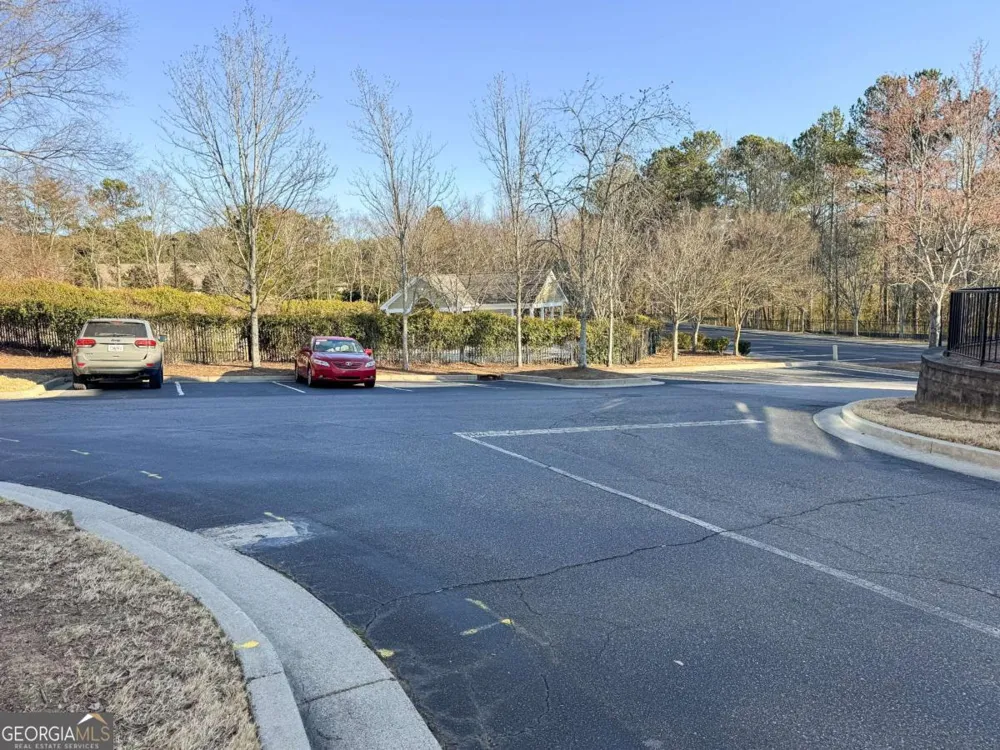 8001 Woodland LN Alpharetta, GA 30009