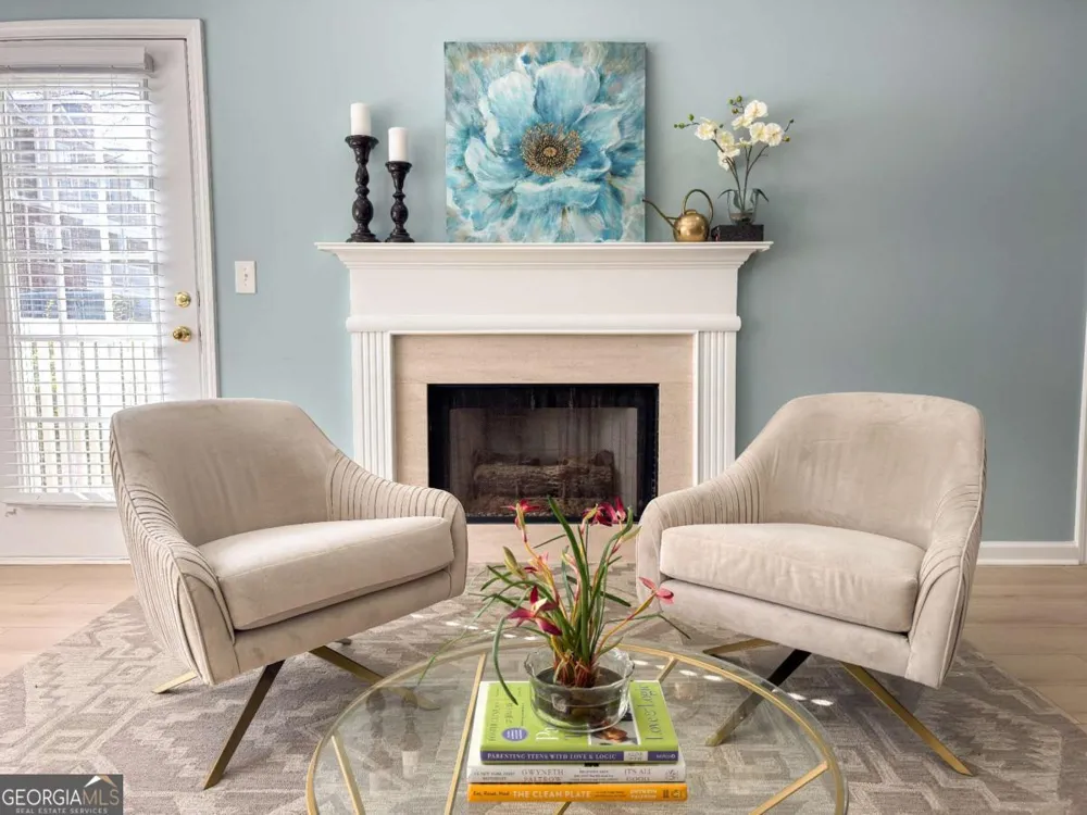 8001 Woodland LN Alpharetta, GA 30009