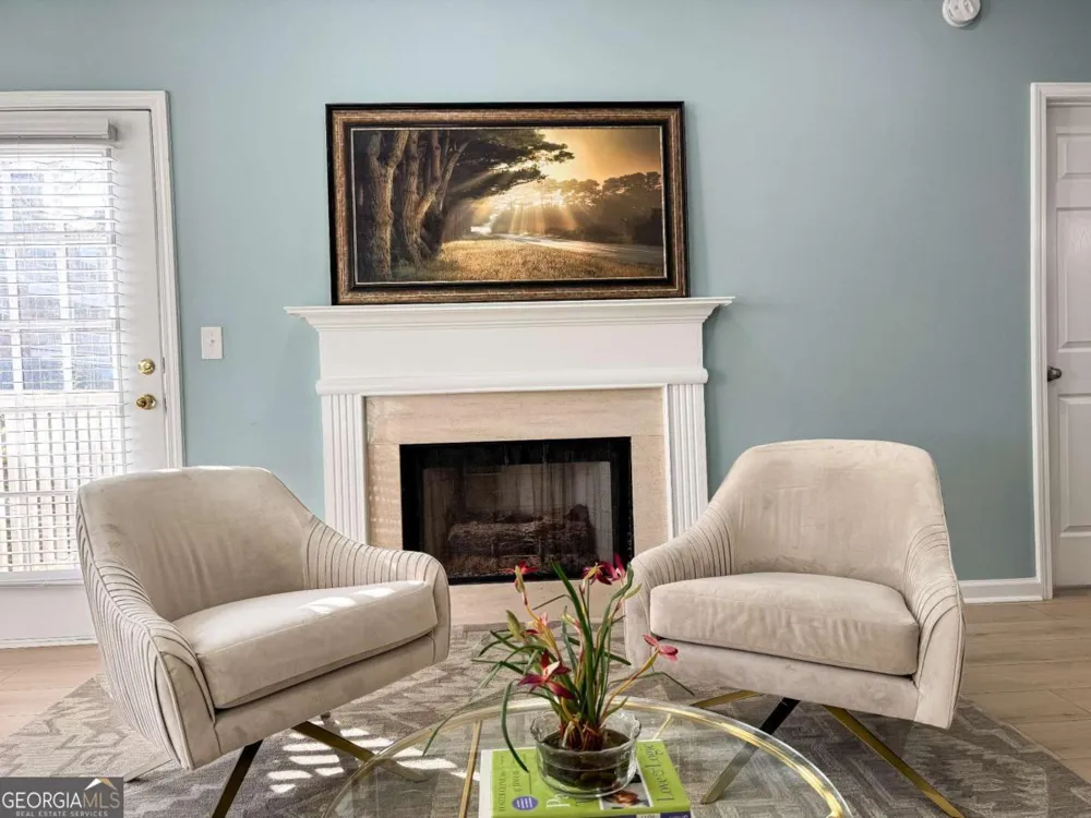 8001 Woodland LN Alpharetta, GA 30009