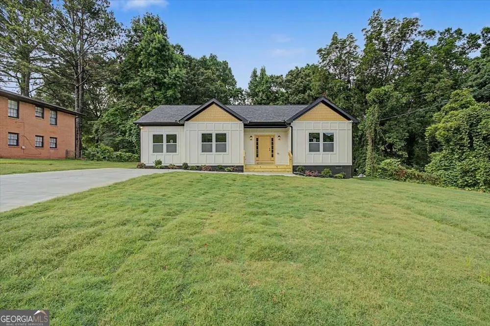 4621 Ashmore DR Forest Park, GA 30297