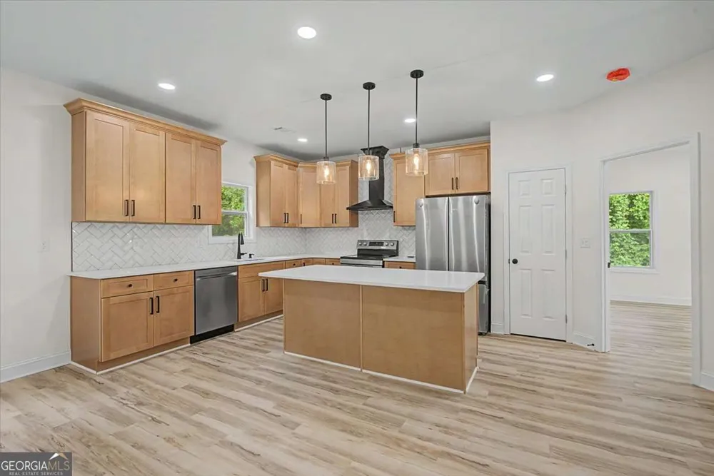 4621 Ashmore DR Forest Park, GA 30297