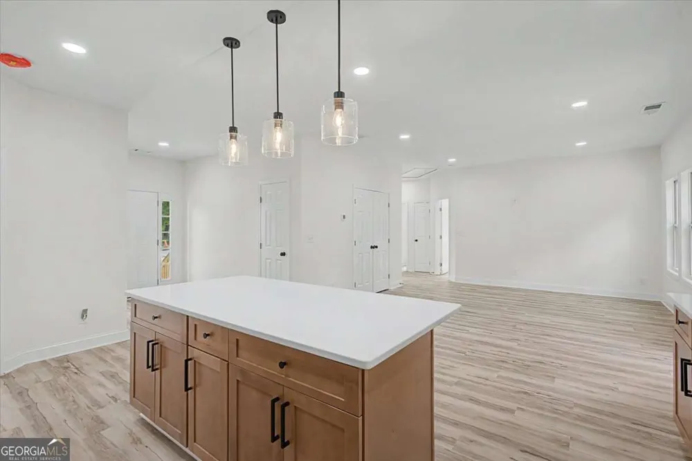 4621 Ashmore DR Forest Park, GA 30297