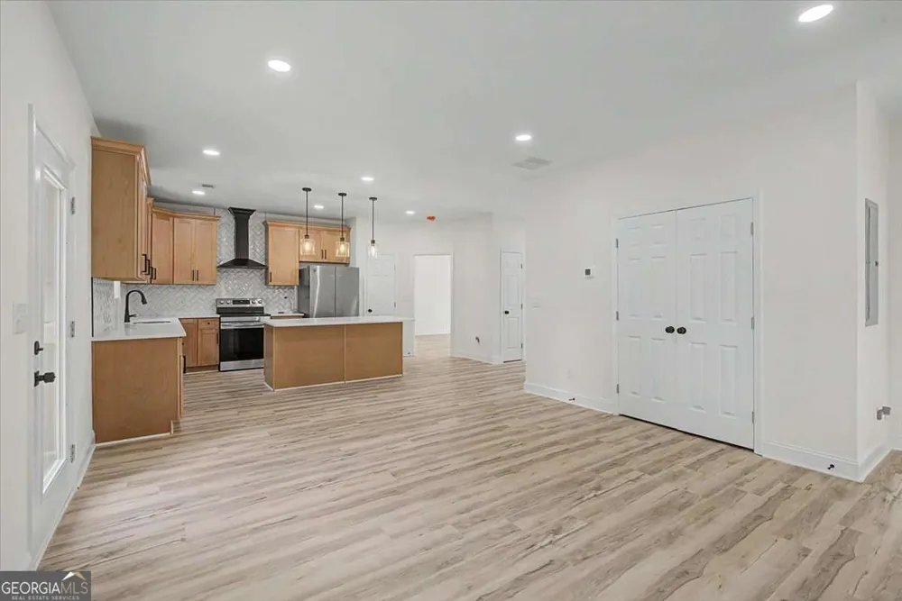 4621 Ashmore DR Forest Park, GA 30297