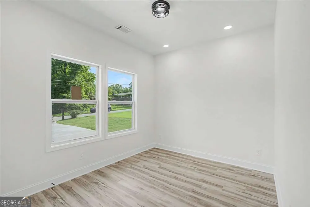 4621 Ashmore DR Forest Park, GA 30297