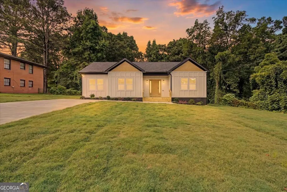 4621 Ashmore DR Forest Park, GA 30297