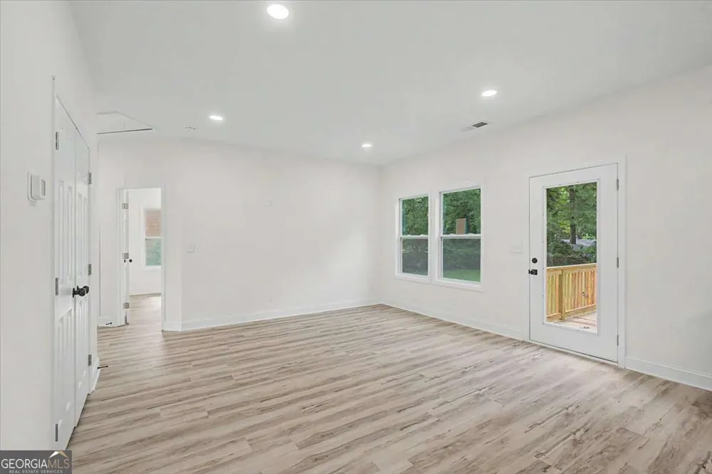 4621 Ashmore DR Forest Park, GA 30297