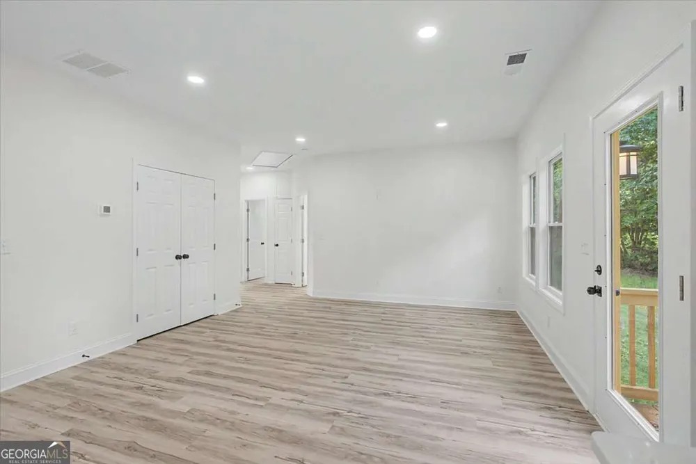 4621 Ashmore DR Forest Park, GA 30297