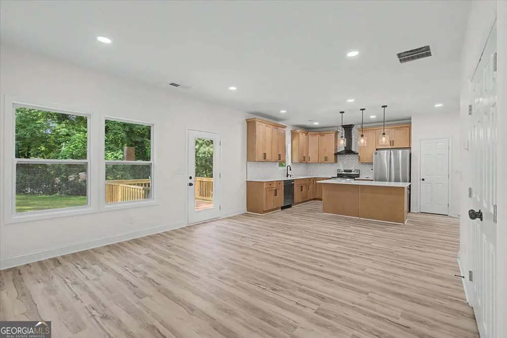 4621 Ashmore DR Forest Park, GA 30297