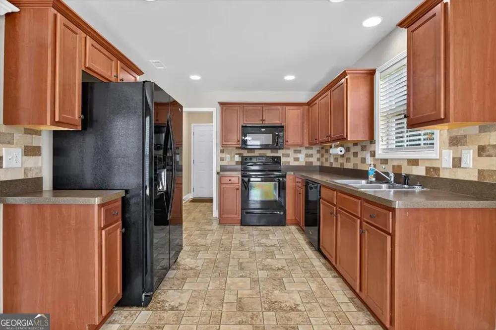 6245 Julian Ridge RD Gainesville, GA 30506