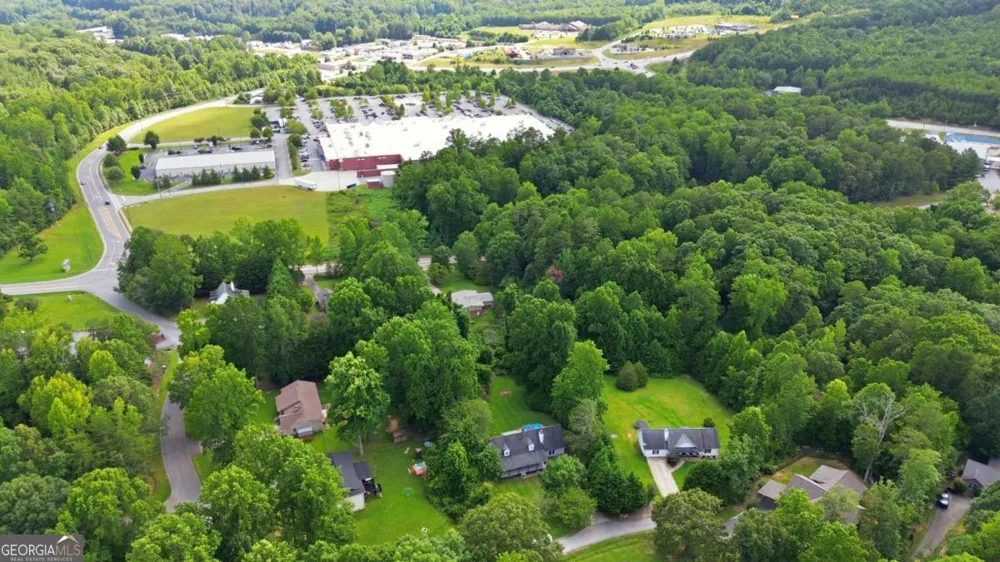 65 Tradewinds RD Cleveland, GA 30528