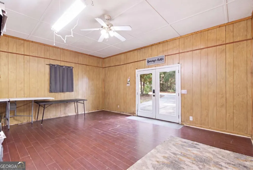 65 Tradewinds RD Cleveland, GA 30528
