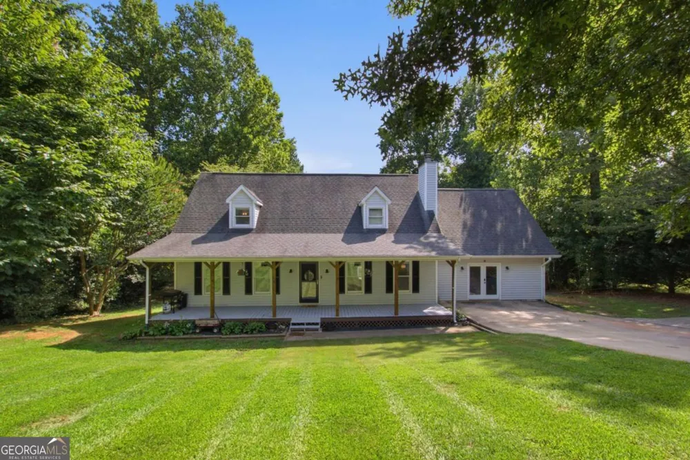 65 Tradewinds RD Cleveland, GA 30528