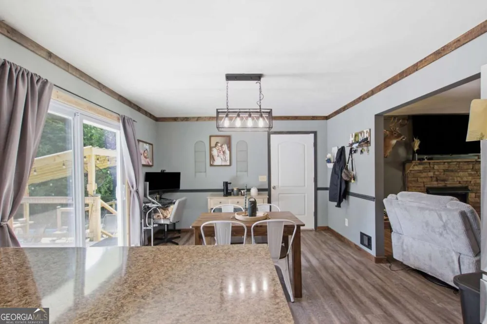 65 Tradewinds RD Cleveland, GA 30528