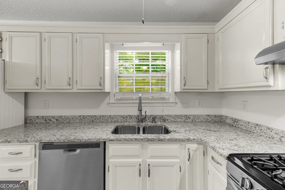 71 Smith Ferguson RD Dallas, GA 30157