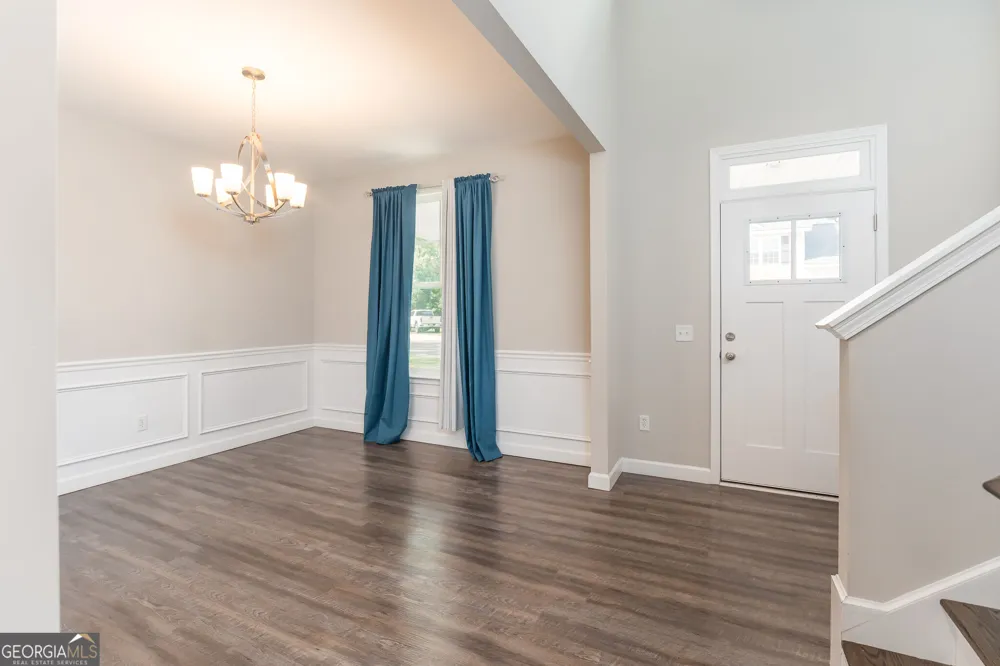410 A N Caswell ST Glennville, GA 30427