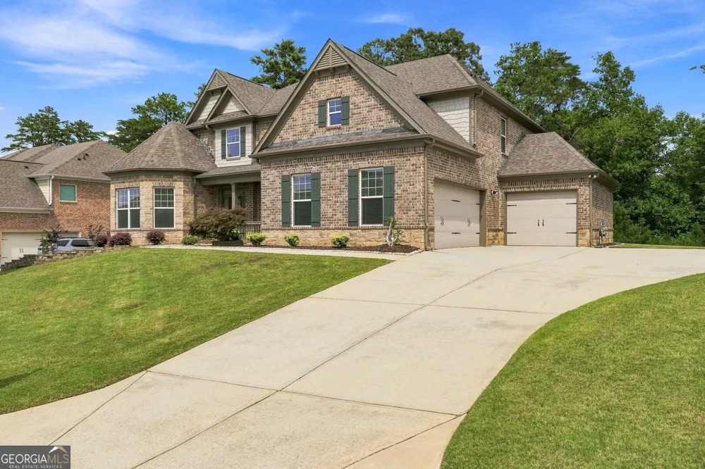 810 Grand Reserve DR Suwanee, GA 30024