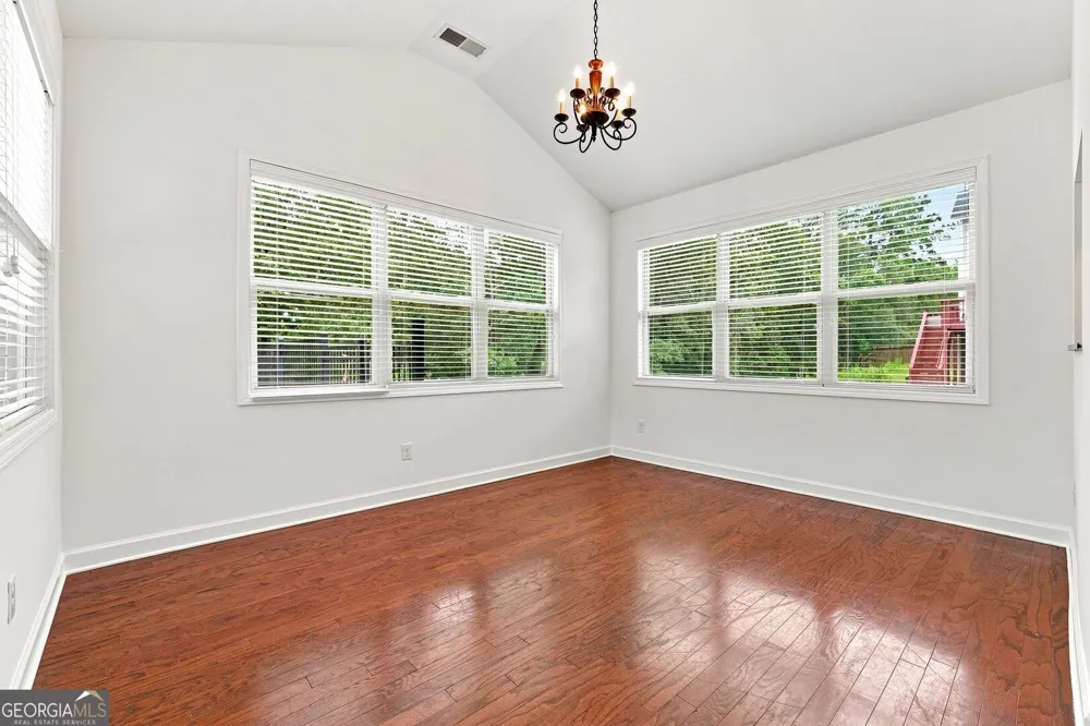 810 Grand Reserve DR Suwanee, GA 30024