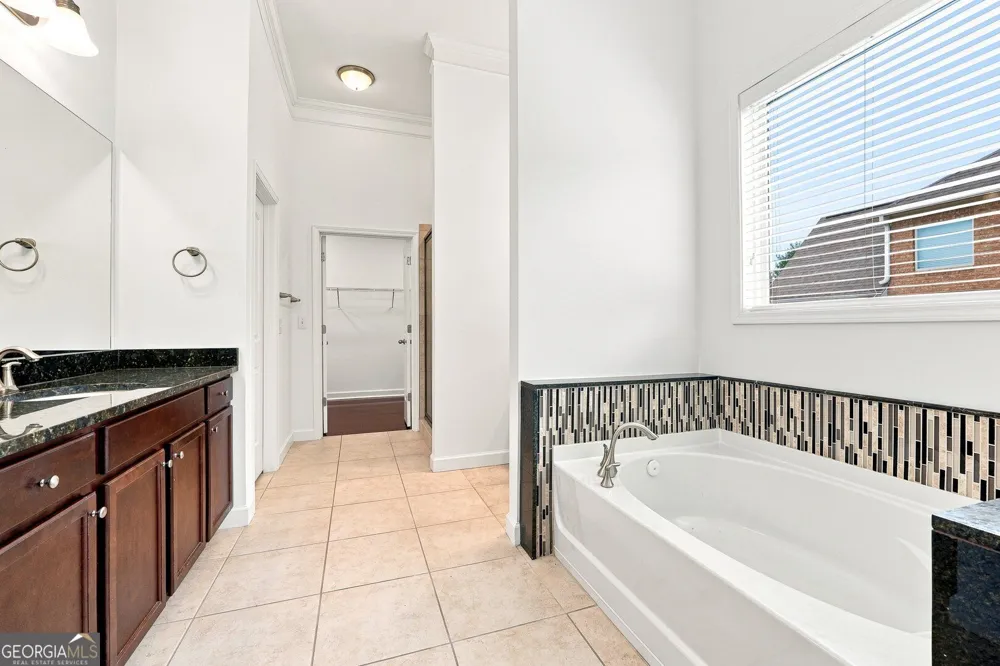 810 Grand Reserve DR Suwanee, GA 30024
