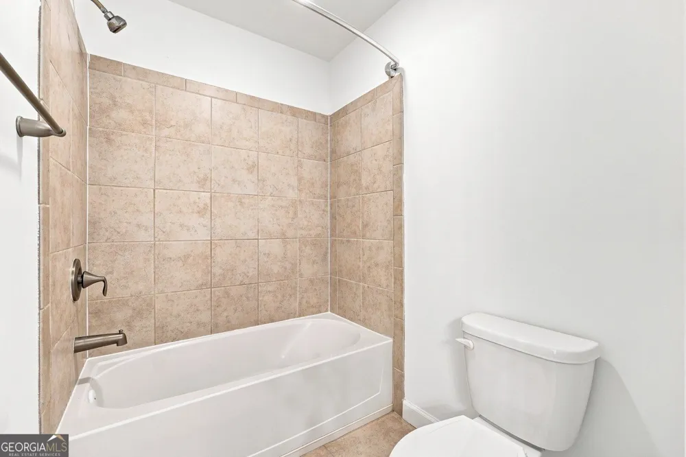 810 Grand Reserve DR Suwanee, GA 30024
