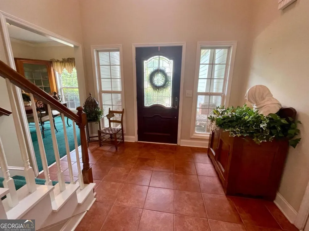 930 Vinings DR Winder, GA 30680