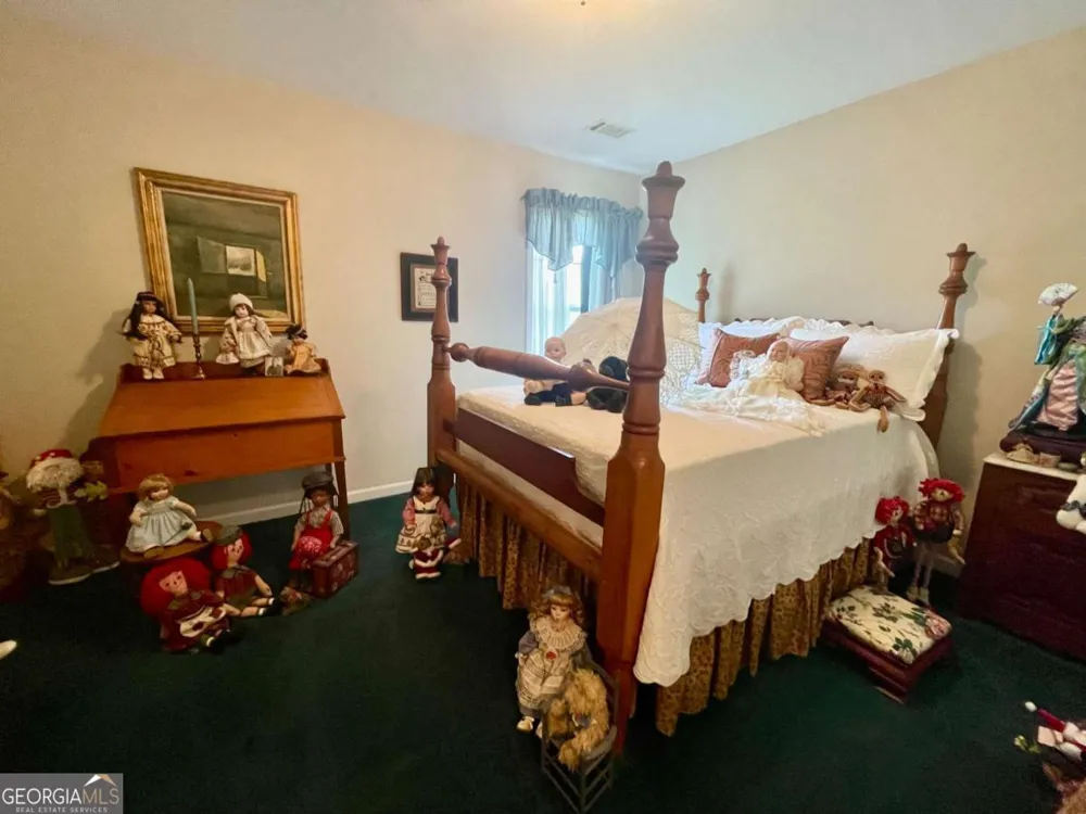 930 Vinings DR Winder, GA 30680