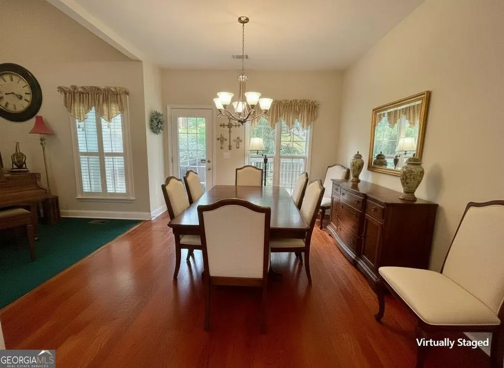 930 Vinings DR Winder, GA 30680