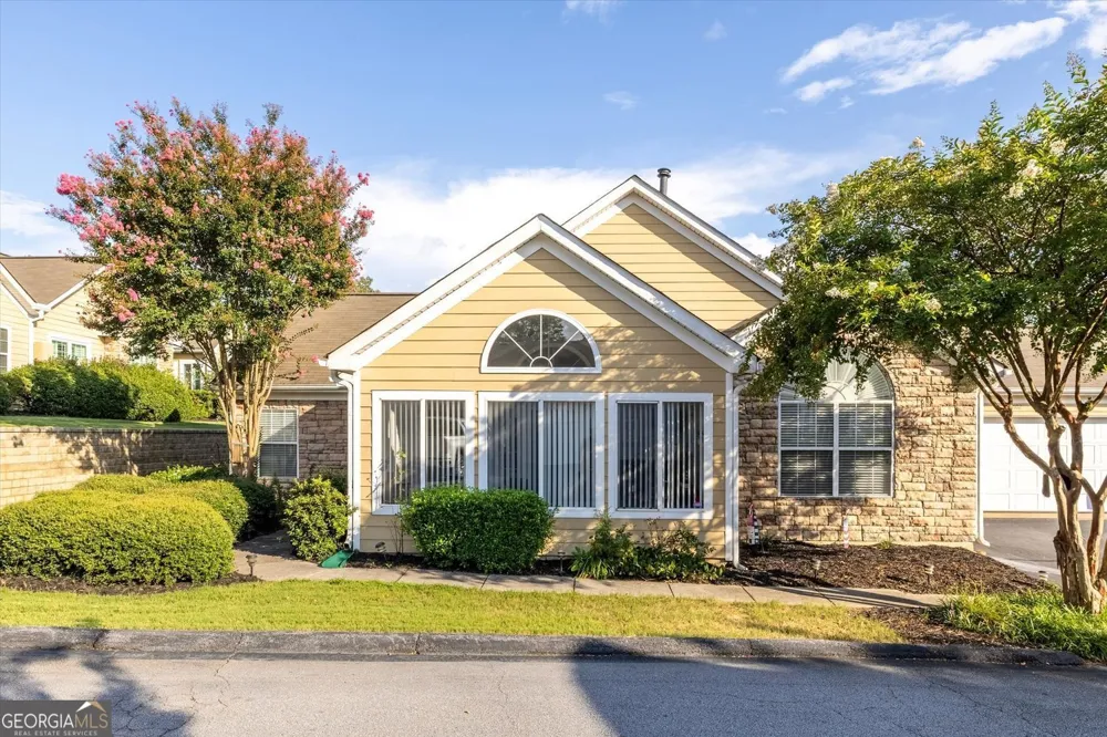 2191 Rockbridge RD Stone Mountain, GA 30087