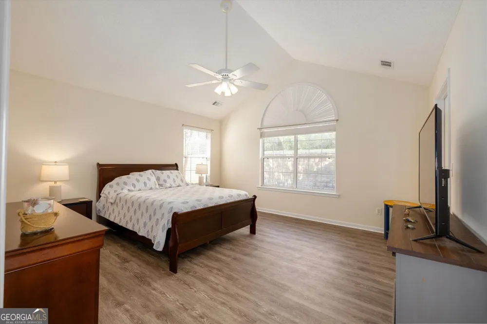 2191 Rockbridge RD Stone Mountain, GA 30087
