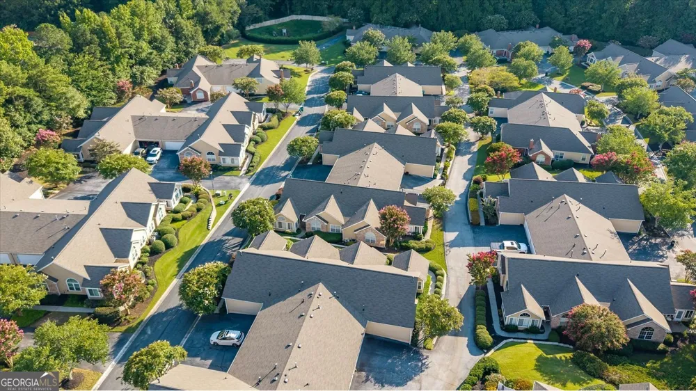 2191 Rockbridge RD Stone Mountain, GA 30087