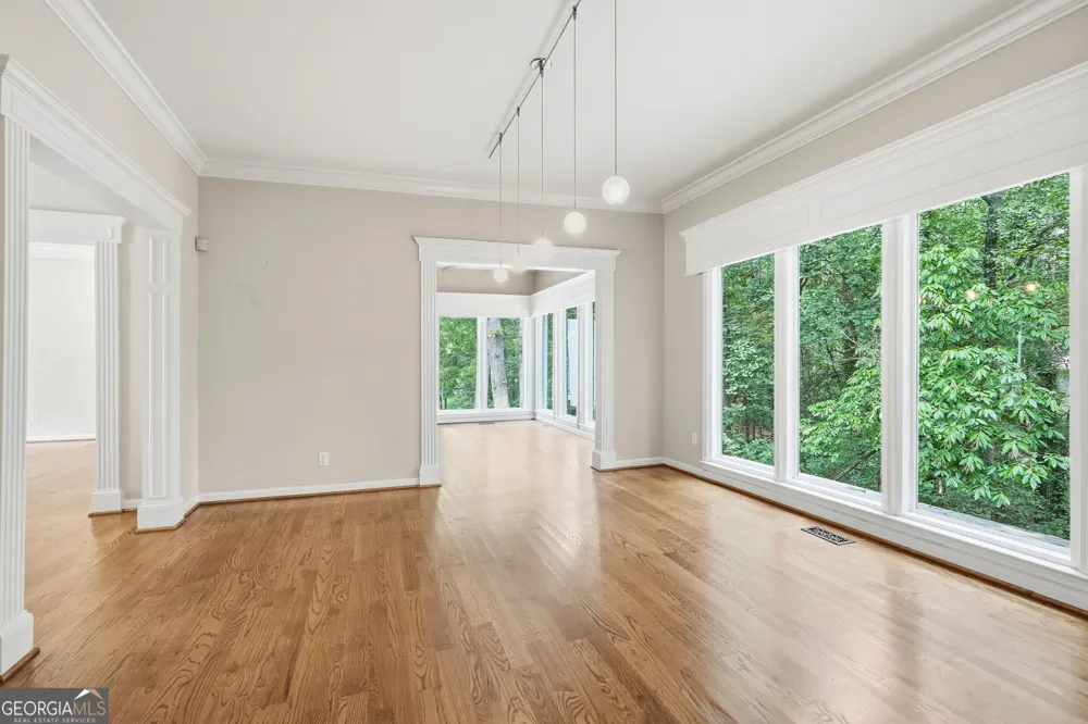 110 Bitternut CIR Roswell, GA 30076